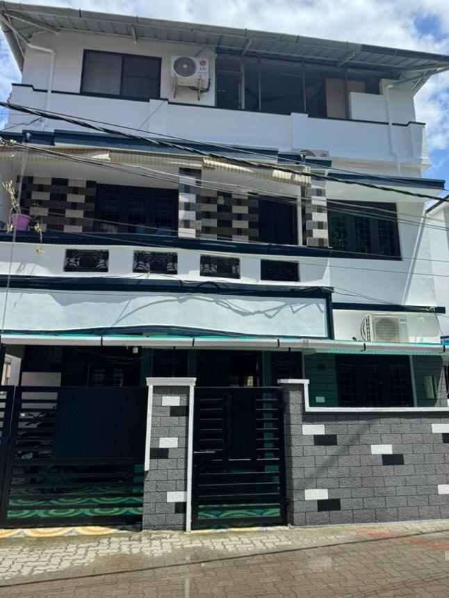 Kochi Cozy Haven 아파트 외부 사진